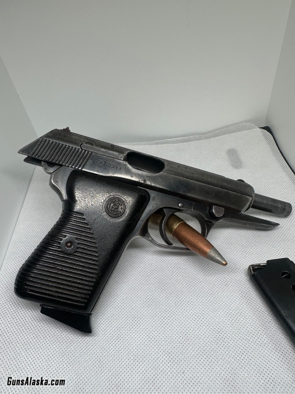 CZ50 comes with 2 factory mags in 32 acp