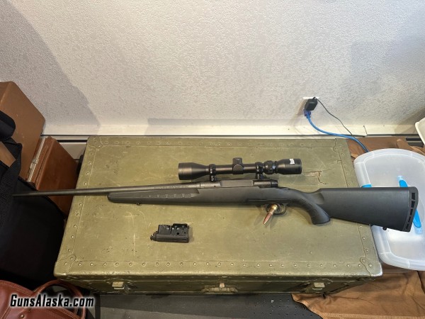 Savage Axis hunting rifle in 308 with 2 mags