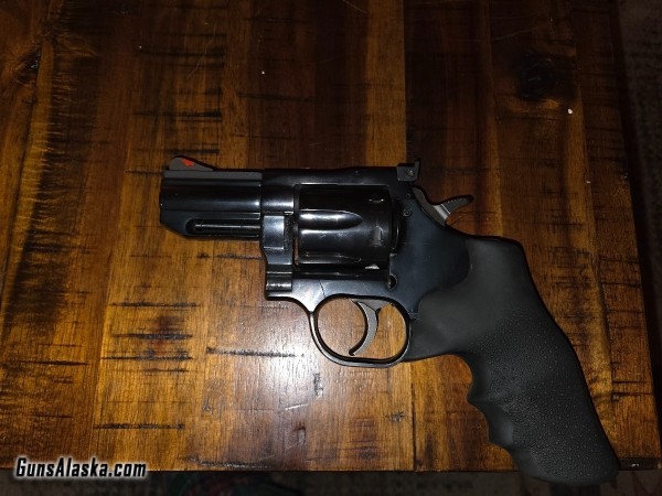 Dan Wesson Model 15-2 .357 Mag