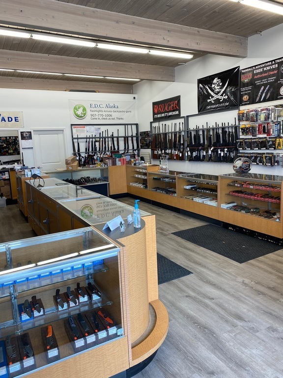 EDC Alaska Knives & Guns