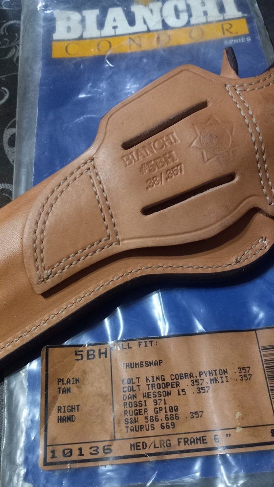 Bianchi Leather Holster - Rifles for Sale in Alaska