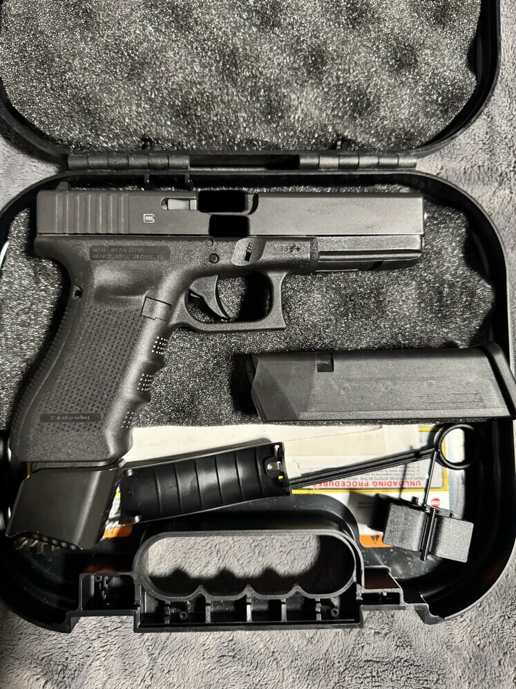 Glock 22 Gen 4 9mm - Semi-Auto Pistols for Sale in Alaska