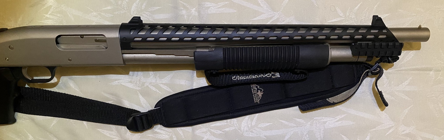 Mossberg 500 ATI Mariner 12 Gauge - Semi-Auto Pistols for Sale in Alaska